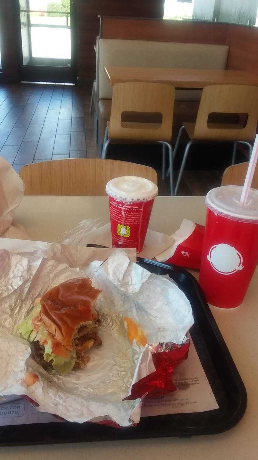 Wendys | restaurant | 3521 Edgemont Avenue, Brookhaven, PA 19015, USA | 6108727340 OR +1 610-872-7340