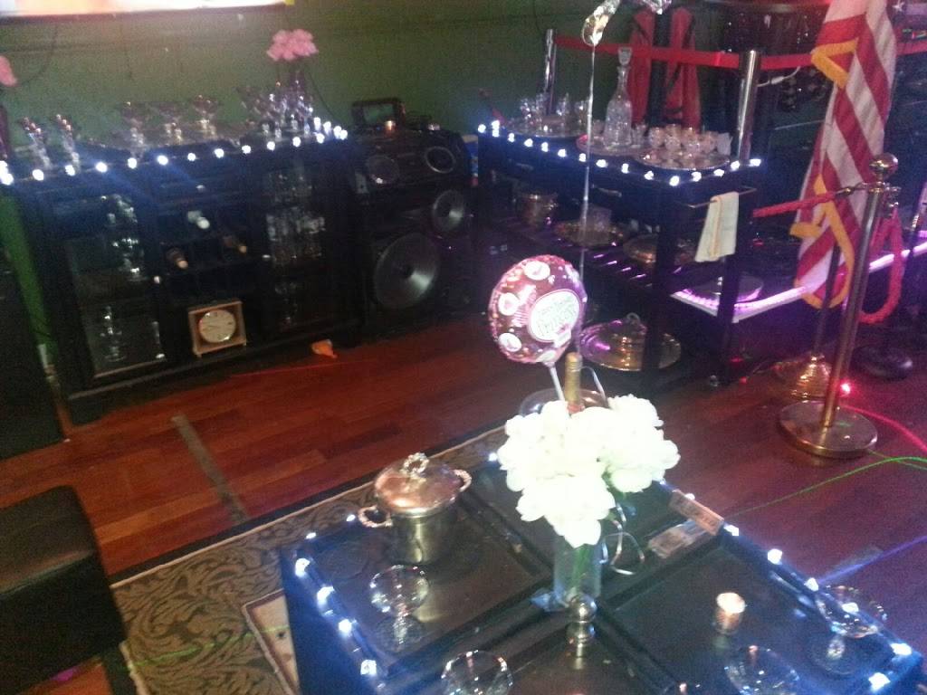 As Karaoke Bar | night club | 8751 N Milwaukee Ave, Niles, IL 60714, USA | 2245347158 OR +1 224-534-7158