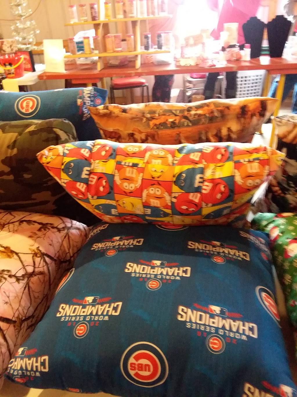 Marine Corps League | restaurant | 13370 Garman Rd, Pekin, IL 61554, USA | 3093468888 OR +1 309-346-8888