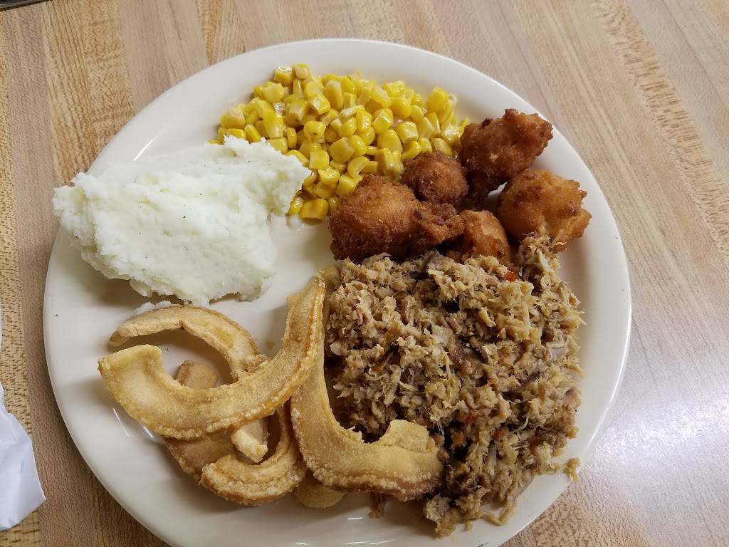 Nannys Restaurant | restaurant | 11900 S Crater Rd, Petersburg, VA 23805, USA | 8047336619 OR +1 804-733-6619