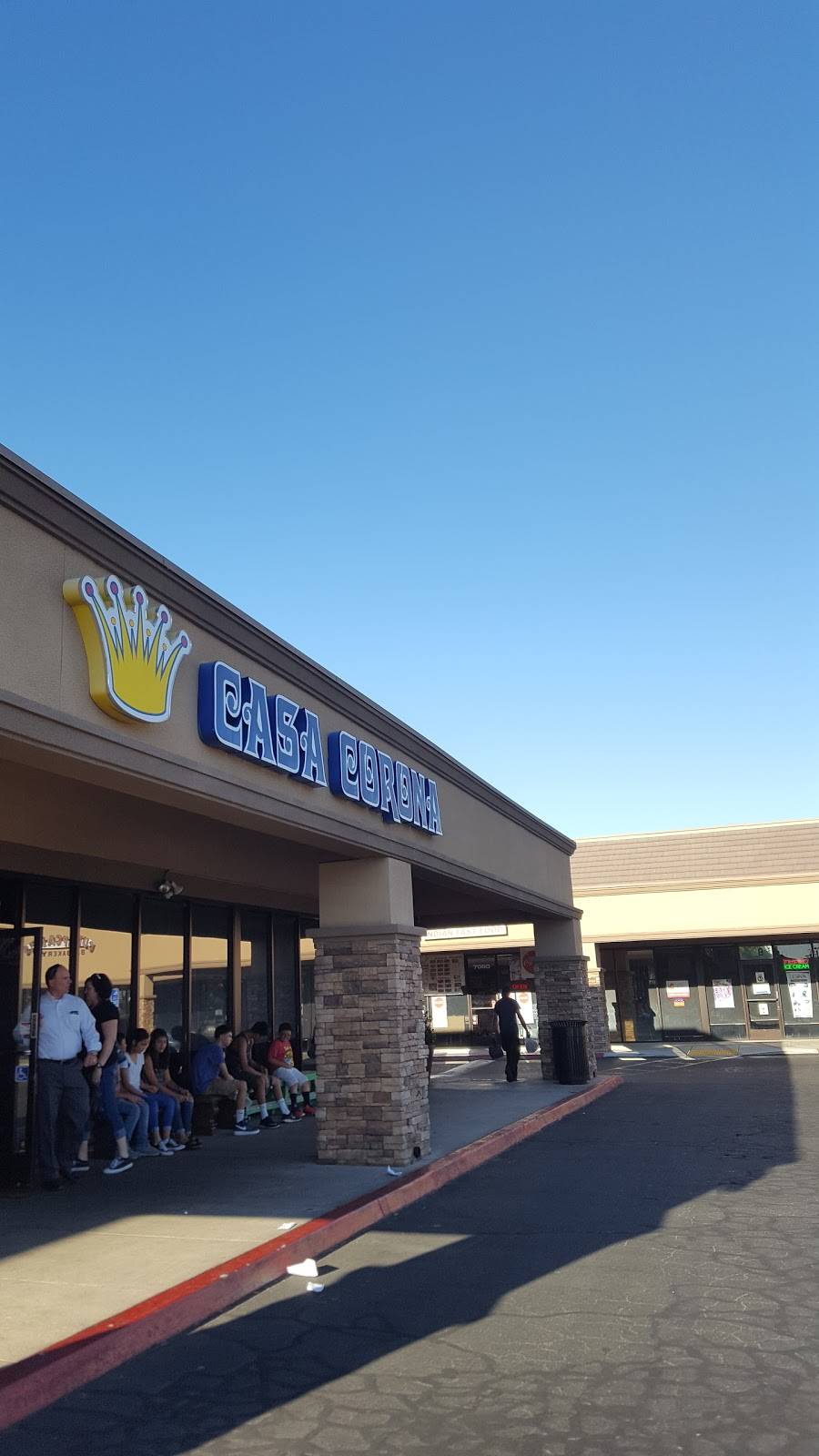 Casa Corona | restaurant | 7044 N Cedar Ave, Fresno, CA 93720, USA | 5593237409 OR +1 559-323-7409