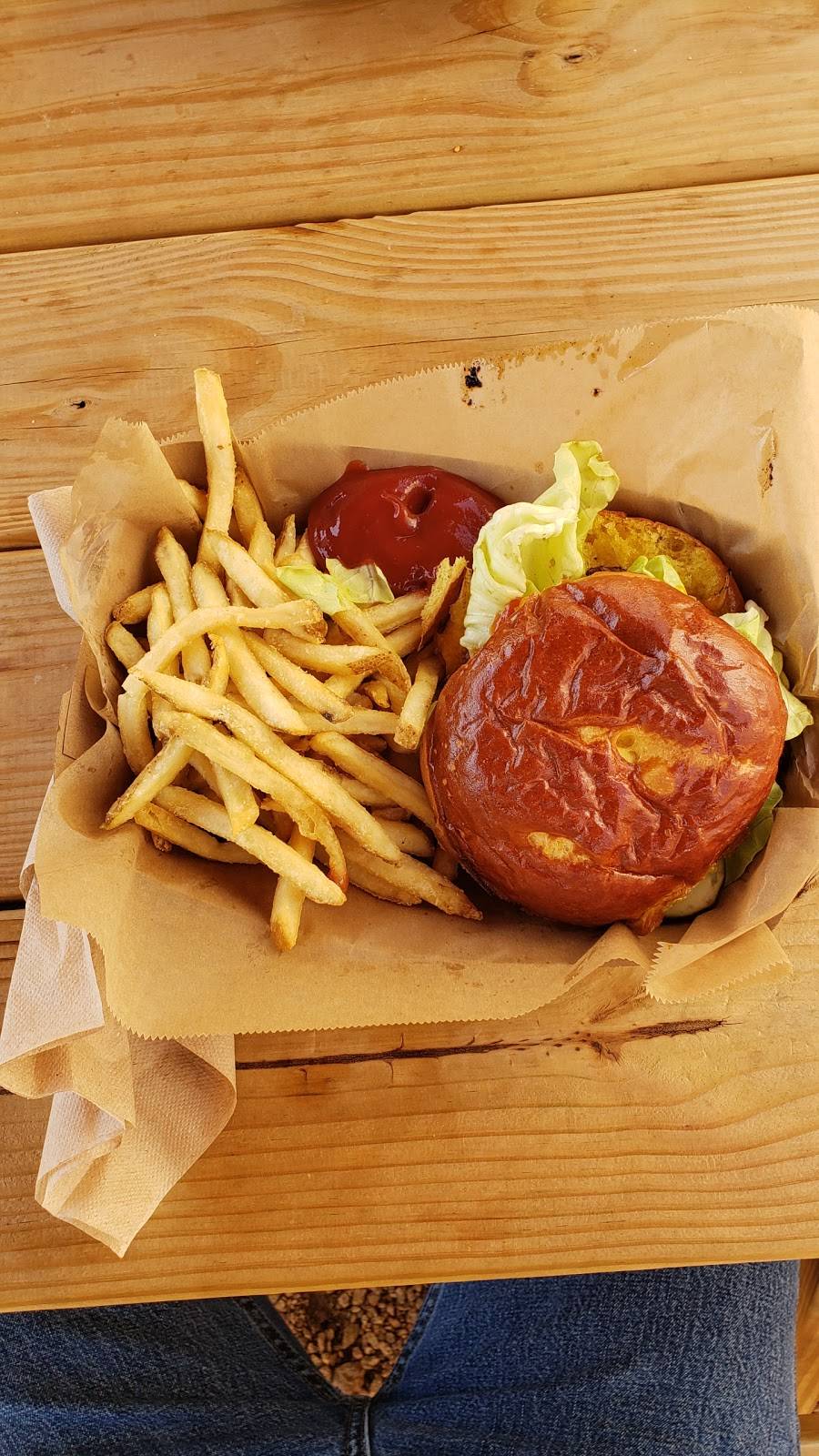 Fontelles Eatery | restaurant | 636 S 6th St, Milwaukee, WI 53204, USA | 4144034008 OR +1 414-403-4008