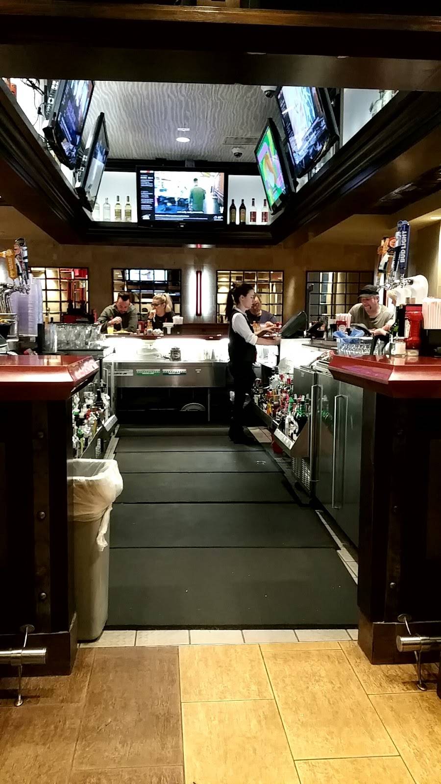 Chophouse | restaurant | 5757 Wayne Newton Blvd, Las Vegas, NV 89119, USA | 7022611311 OR +1 702-261-1311