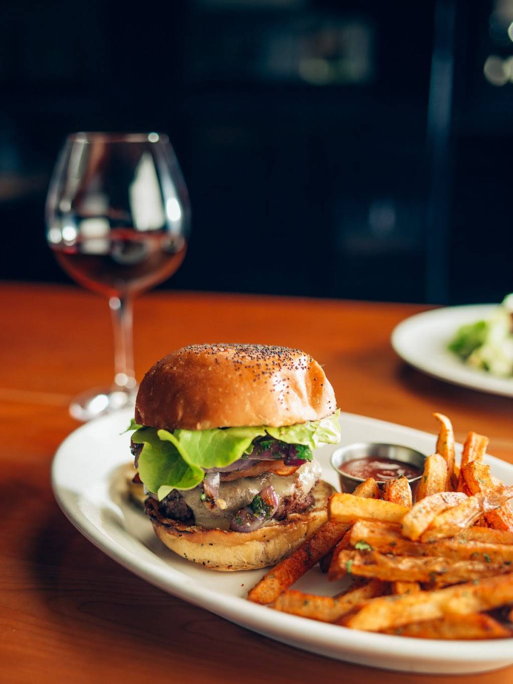 Guild Tavern | restaurant | 1633 Williston Rd, South Burlington, VT 05403, USA | 8024971207 OR +1 802-497-1207