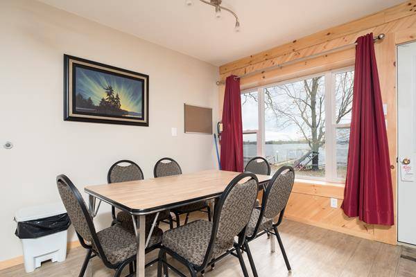 Beachwood Resort | restaurant | 3043 Beachwood Dr, Lakefield, ON K0L 2H0, Canada | 8883131118 OR +1 888-313-1118