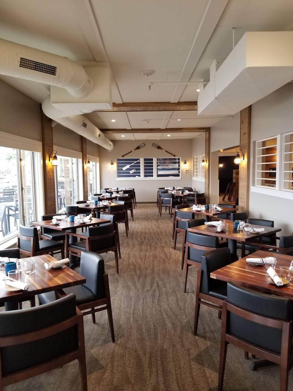 Cove lakeside bistro | restaurant | 9110 Portage Rd, Portage, MI 49002, USA | 2693505380 OR +1 269-350-5380