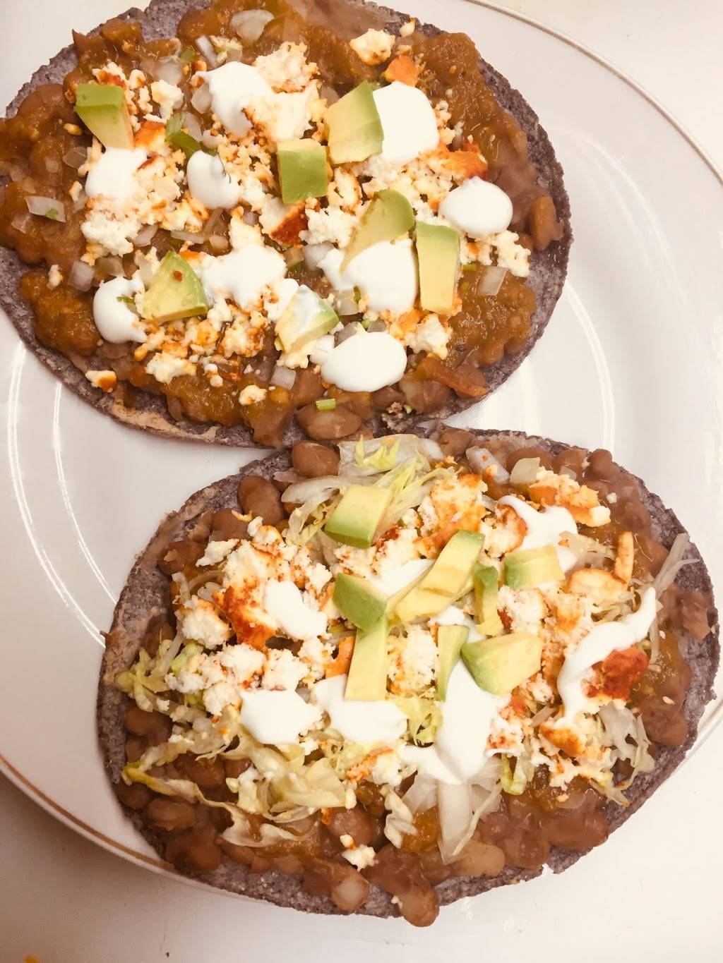 La Michoacana | restaurant | 330 Central Ave, Lake Station, IN 46405, USA | 2199631505 OR +1 219-963-1505