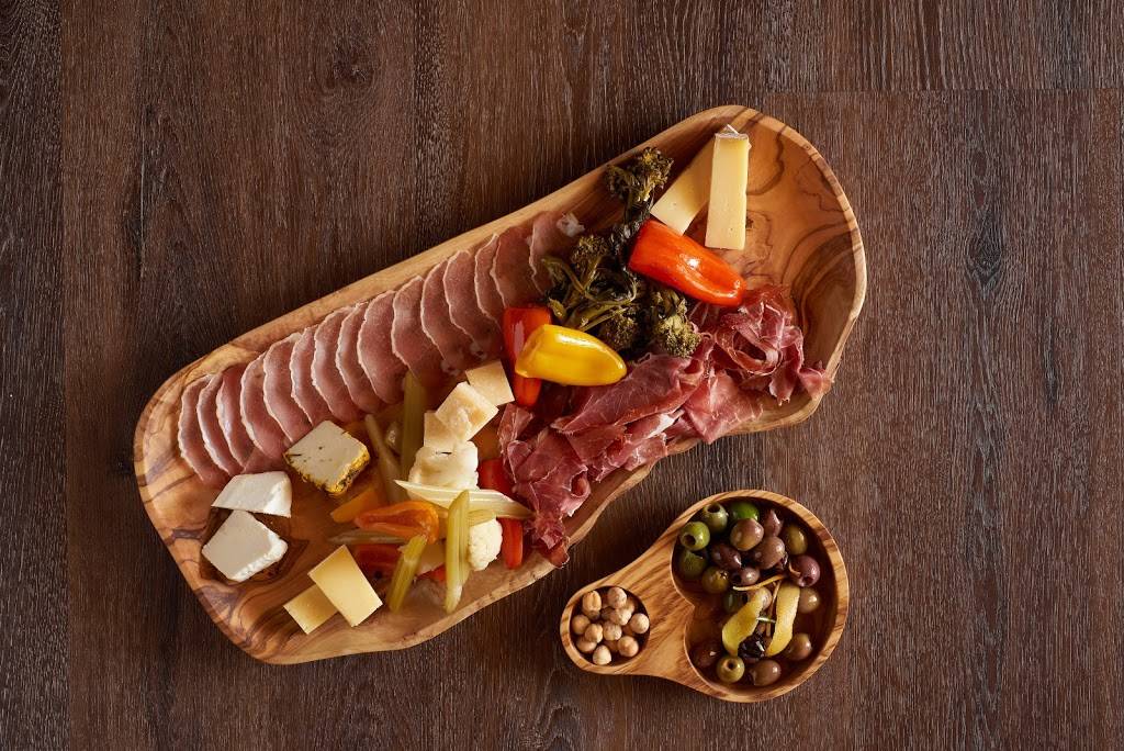 Il Nido | restaurant | 184 Route 9 North, Willow Point Shopping Center, Marlboro, NJ 07726, USA | 7328516347 OR +1 732-851-6347