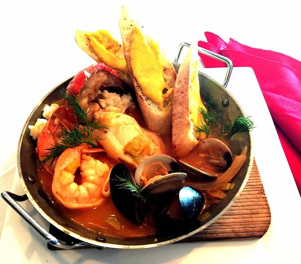 Riverwalk Restaurant | restaurant | 323 Water Street A-1, Yorktown, VA 23690, USA | 7578751522 OR +1 757-875-1522