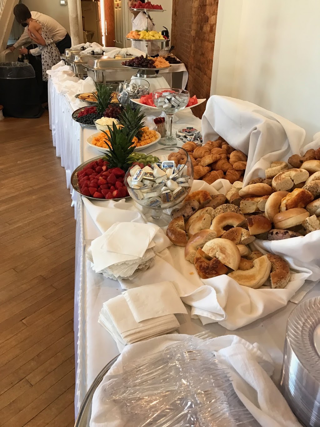 Mug & Muffin Cafe | restaurant | 2222 Augusta St #11, Greenville, SC 29605, USA | 8643709350 OR +1 864-370-9350