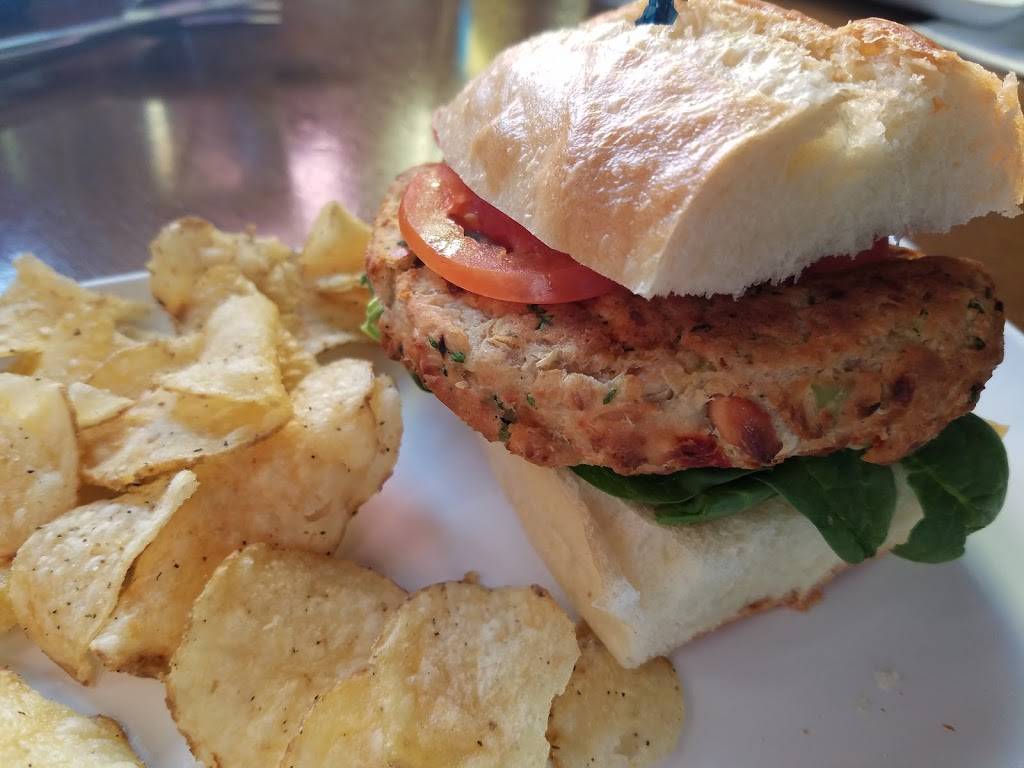 Old Dog Tavern | restaurant | 402 E Kalamazoo Ave, Kalamazoo, MI 49007, USA | 2693815677 OR +1 269-381-5677