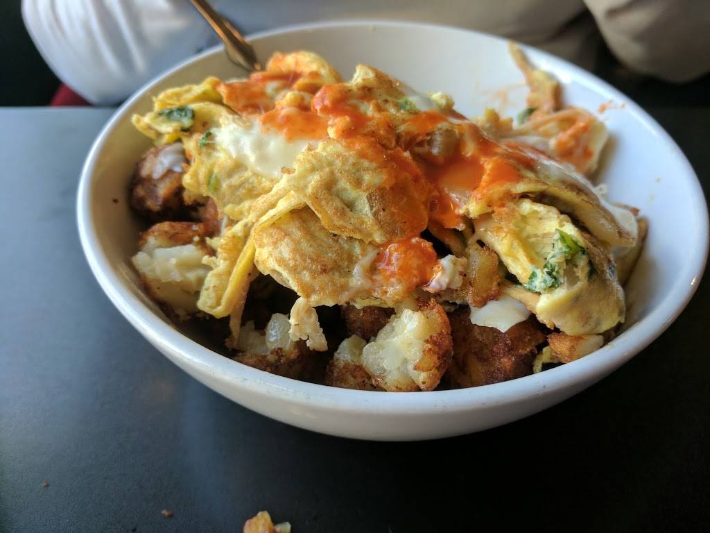 Gregs Kitchen | restaurant | 4460 Main St, Philadelphia, PA 19127, USA | 2154824734 OR +1 215-482-4734