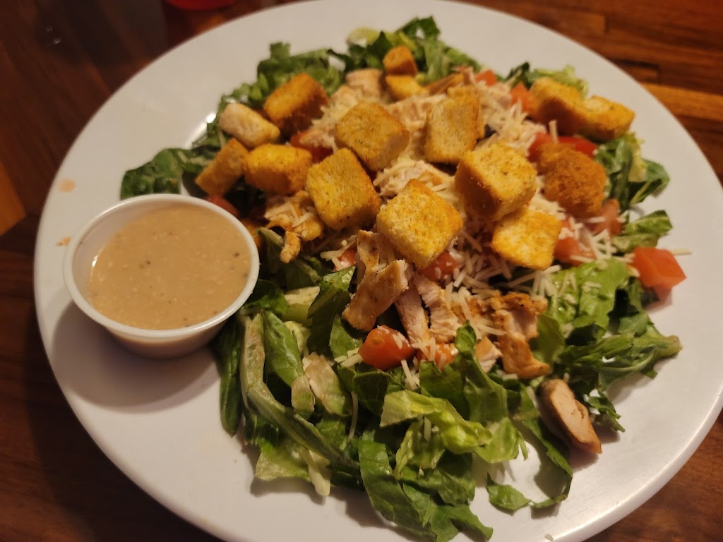 Red Rooster Tavern | restaurant | 2998 N Scenic Dr, Muskegon, MI 49445, USA | 2317444006 OR +1 231-744-4006