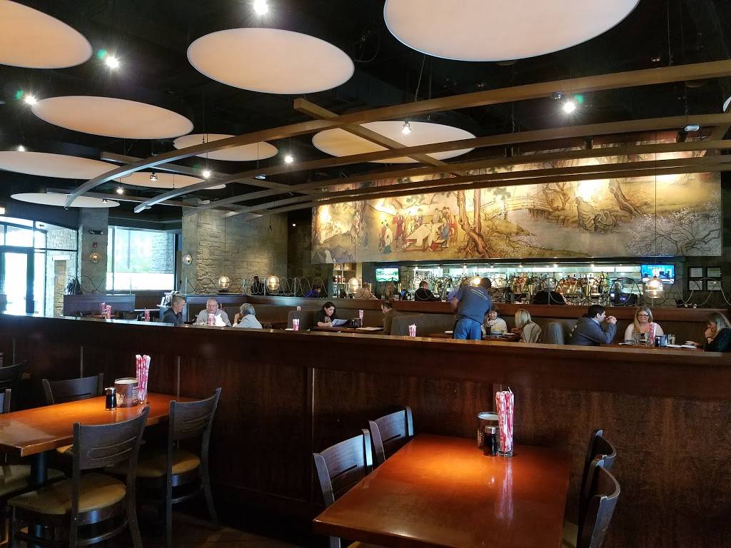 P.F. Changs | restaurant | 2361 Fountain Square Dr, Lombard, IL 60148, USA | 6306529977 OR +1 630-652-9977