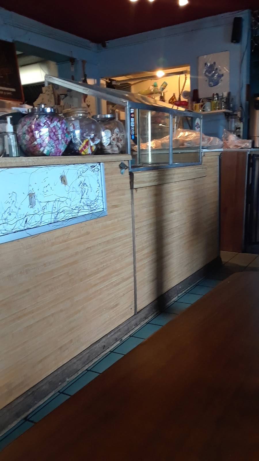 Marthitas | restaurant | 1401 Egbert Ave, San Francisco, CA 94124, USA | 4158749235 OR +1 415-874-9235