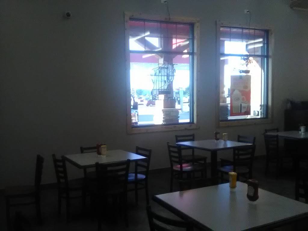 A&W Restaurant | restaurant | 1710 E Division Ave St, Barron, WI 54812, USA | 7156376500 OR +1 715-637-6500