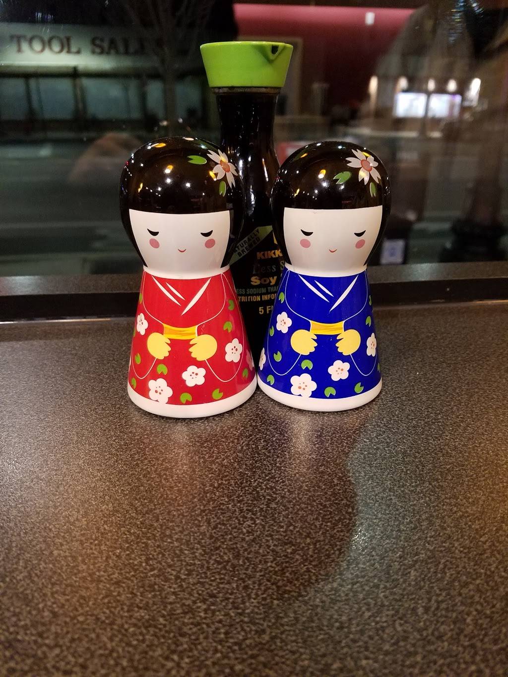 Lotus Xpress | restaurant | 167 Broadway, Somerville, MA 02145, USA | 6176295909 OR +1 617-629-5909