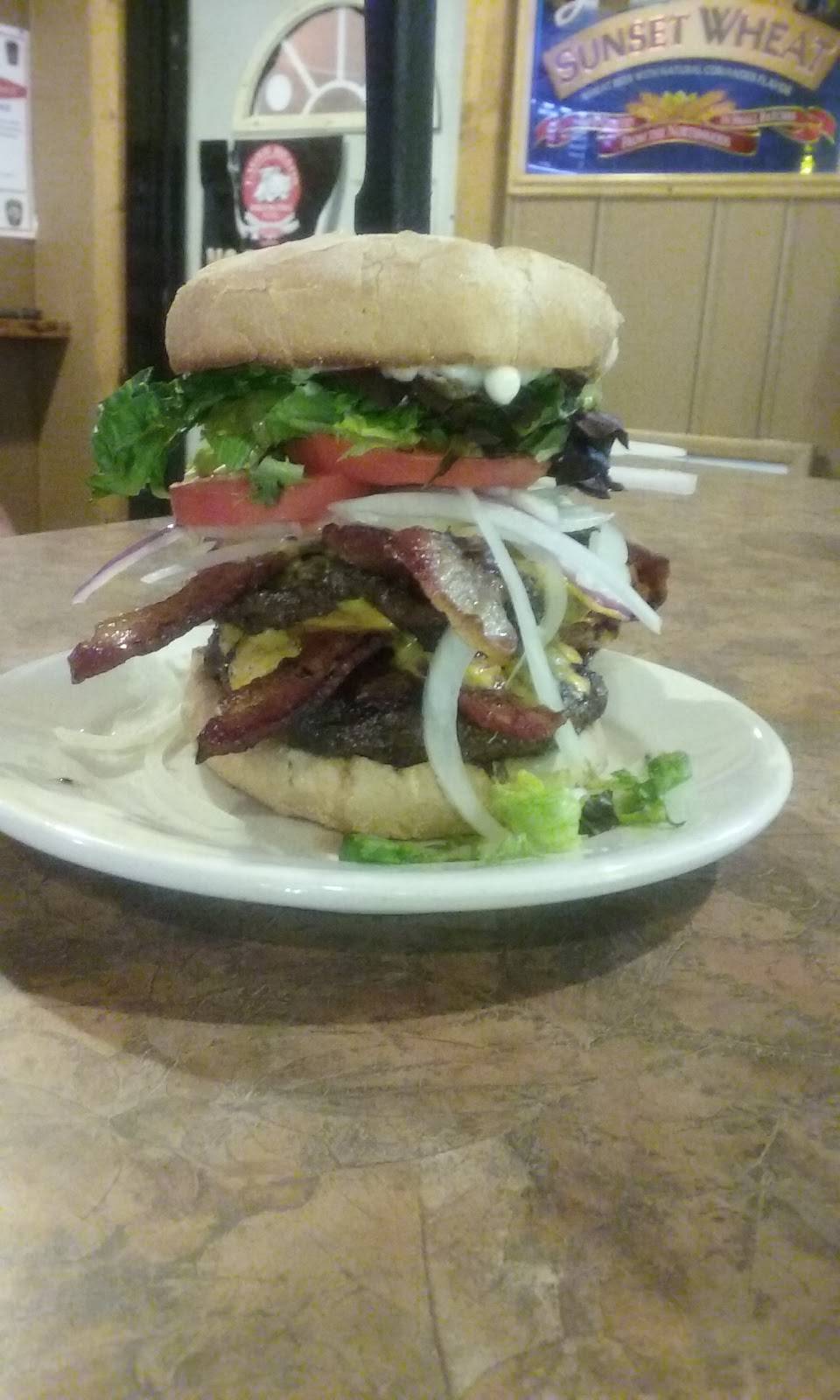 Toby Hill Bar & Grill | restaurant | 28 N 5th Ave, Clarion, PA 16214, USA | 8142268629 OR +1 814-226-8629