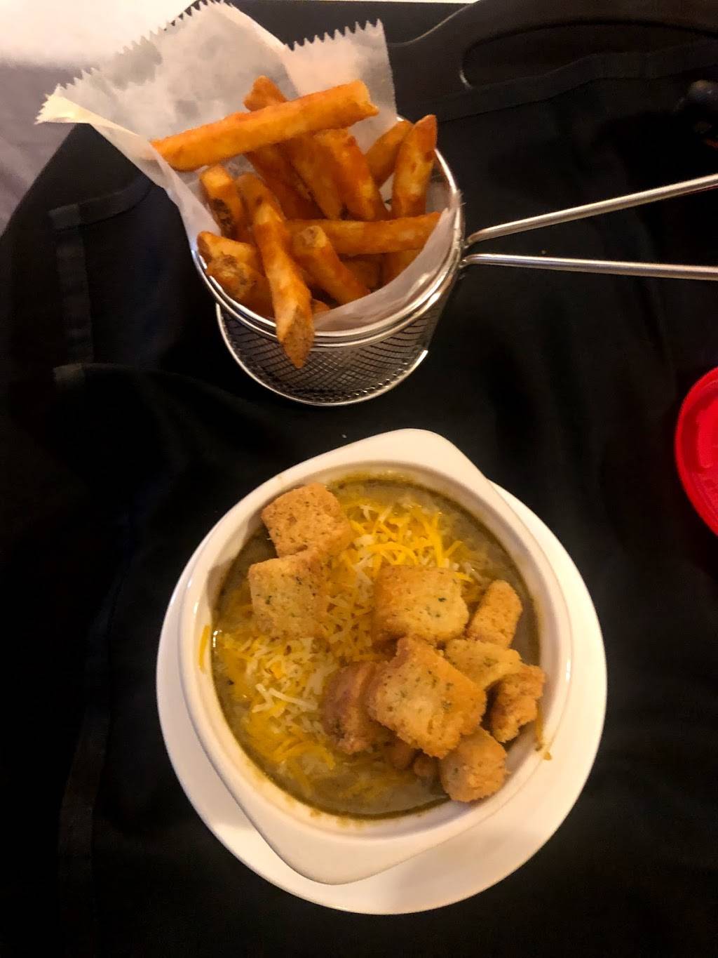 Regatta Grille | restaurant | 1520 E Lakeshore Dr, Storm Lake, IA 50588, USA | 7122135800 OR +1 712-213-5800