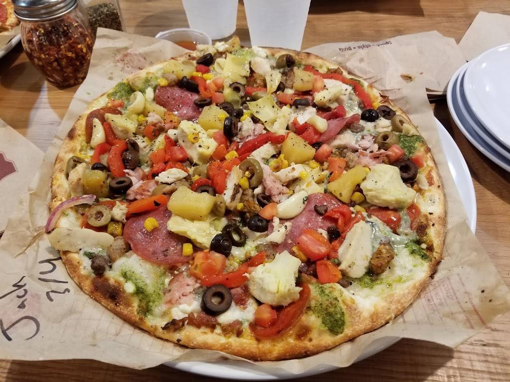MOD Pizza | restaurant | 2200 Market Pl Dr, Monterey Park, CA 90640, USA | 3235974402 OR +1 323-597-4402