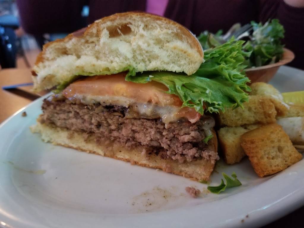 716 Burgers & Brew | restaurant | 2905 Duff Rd, Lakeland, FL 33810, USA | 8633330671 OR +1 863-333-0671