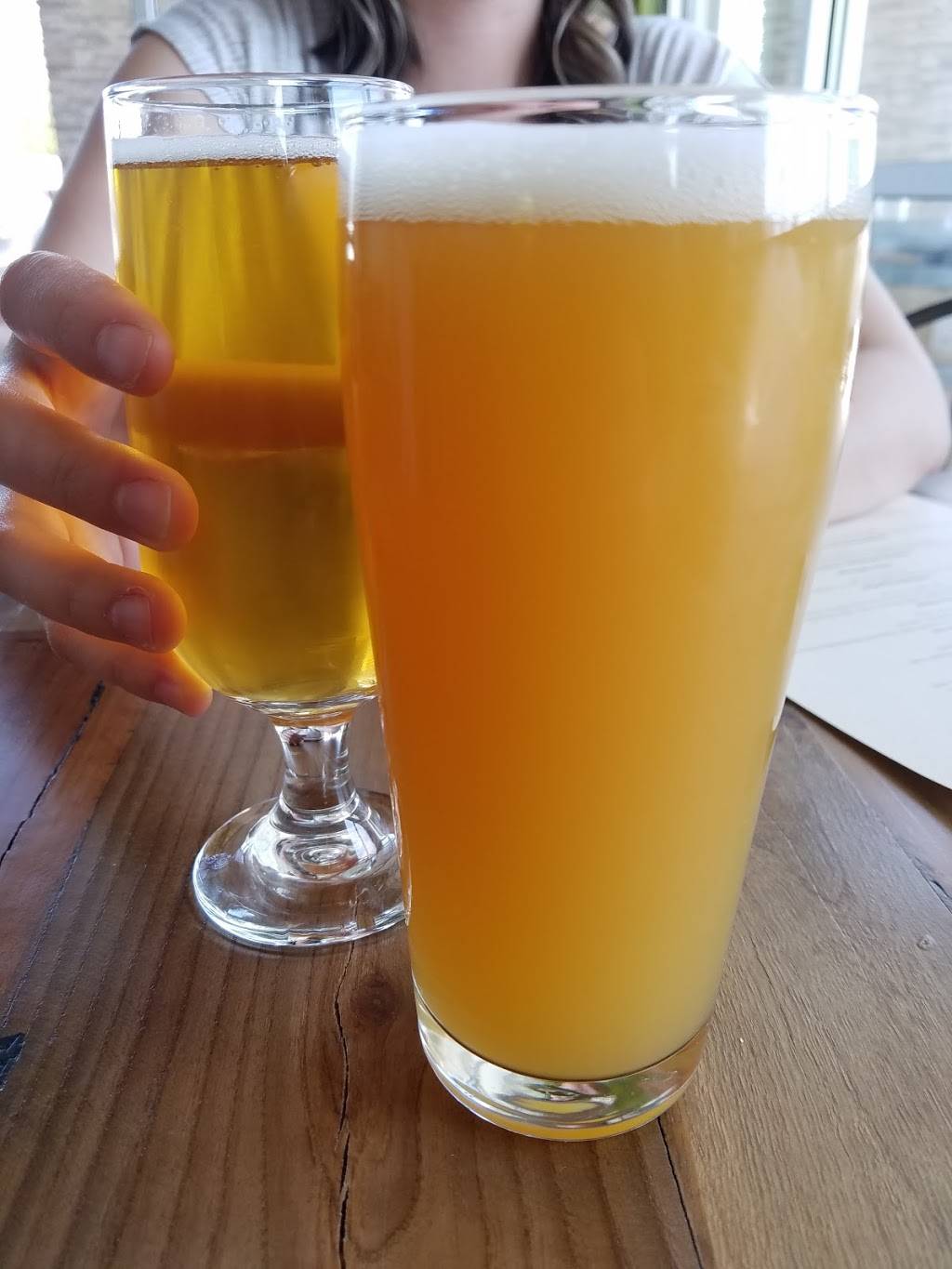 Rebel Hill Brewing Company | restaurant | 420 Schuylkill Rd, Phoenixville, PA 19460, USA | 4849248044 OR +1 484-924-8044