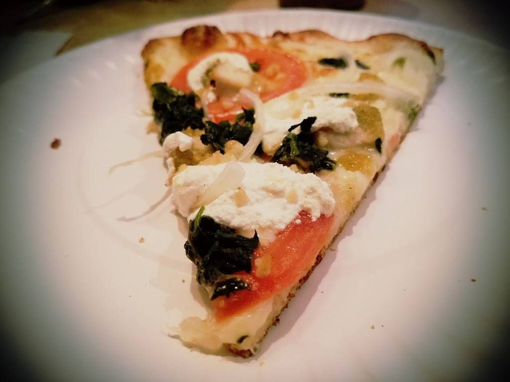 Hometown Pizza II | restaurant | 157 Litchfield Rd # 1, Harwinton, CT 06791, USA | 8604852786 OR +1 860-485-2786