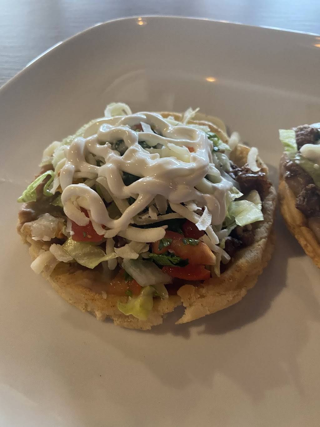 EL Taurino Mexican Grill | restaurant | 4 Golf Center, Hoffman Estates, IL 60169, USA | 8472527071 OR +1 847-252-7071