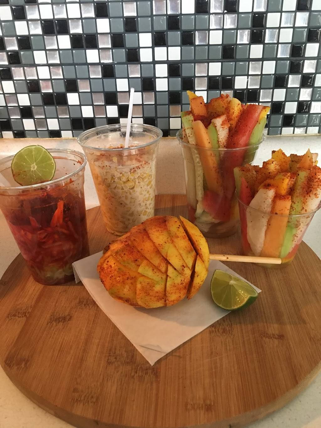 El pica mix | restaurant | 1261 Chicago Dr SW, Wyoming, MI 49509, USA | 6168053083 OR +1 616-805-3083