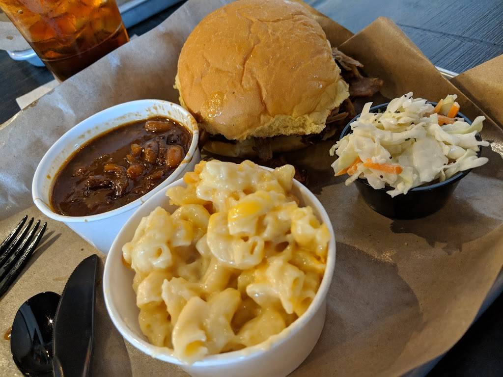 Small Batch Barbecue | restaurant | 2302 Bedford Ave, Lynchburg, VA 24503, USA | 4344392807 OR +1 434-439-2807