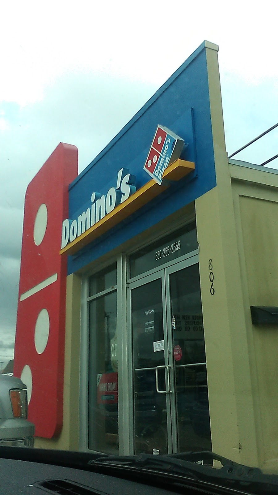 Dominos Pizza | meal delivery | 806 US-81, Duncan, OK 73533, USA | 5802552555 OR +1 580-255-2555