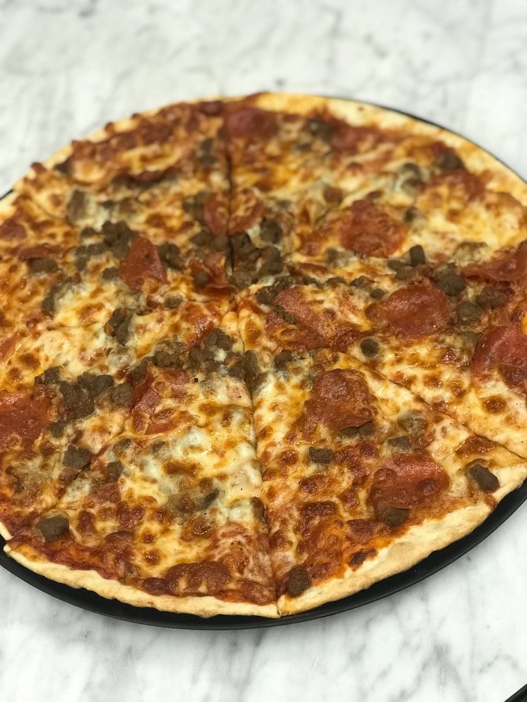 Game Time Sports Grill and Bar | restaurant | 211 Marty Dr, Avoca, IA 51521, USA | 7123076778 OR +1 712-307-6778