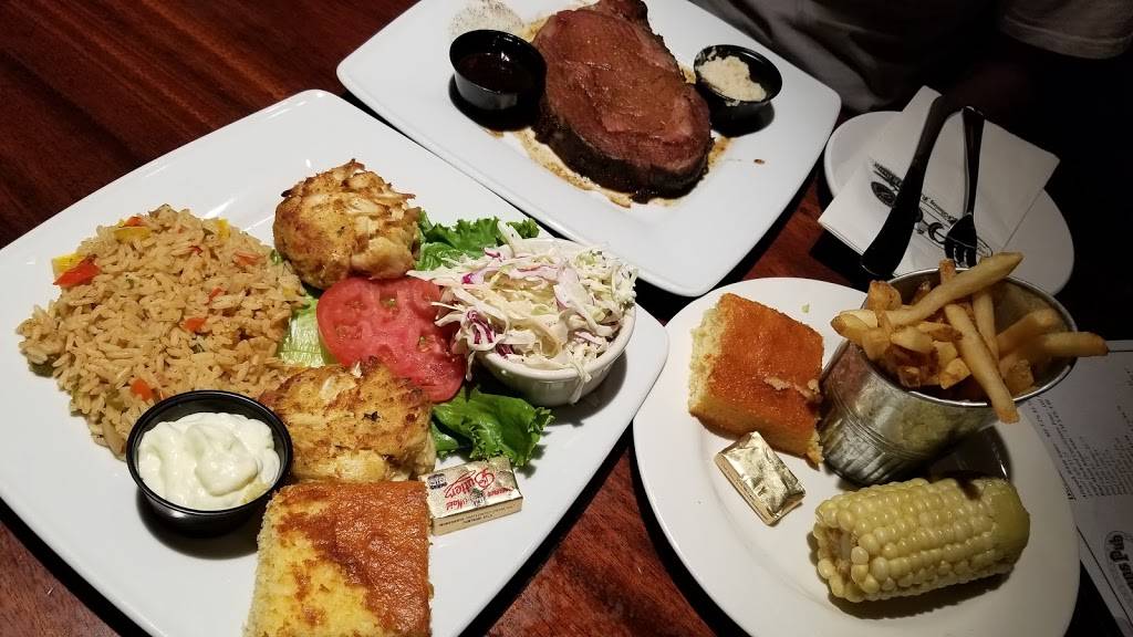 McGlynns Pub | restaurant | 800 N State St, Dover, DE 19901, USA | 3026740144 OR +1 302-674-0144