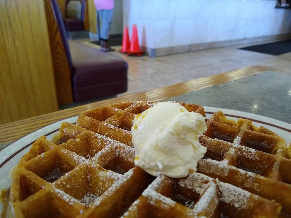 Toms Burgers | restaurant | 42741 30th St W, Lancaster, CA 93536, USA | 6617180777 OR +1 661-718-0777