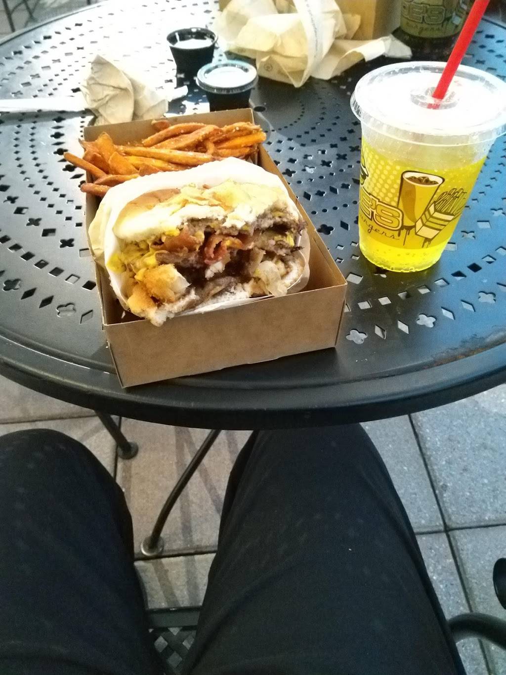 Joes Burgers Bridgeport Village | restaurant | 7409 SW Bridgeport Rd, Tigard, OR 97224, USA | 5035981111 OR +1 503-598-1111