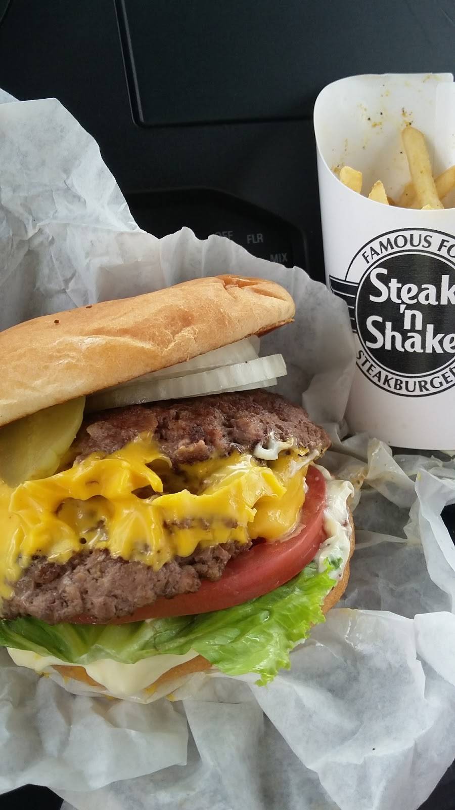 Steak n Shake | restaurant | 720 W 81st Street, Merrillville, IN 46410, USA | 2197368901 OR +1 219-736-8901