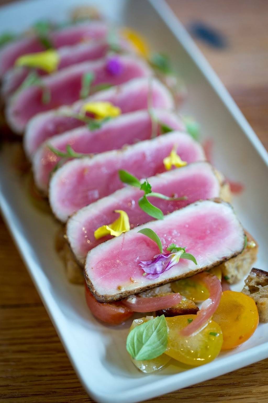 SE Uncorked | restaurant | 15 Elm St, New Canaan, CT 06840, USA | 2039201212 OR +1 203-920-1212