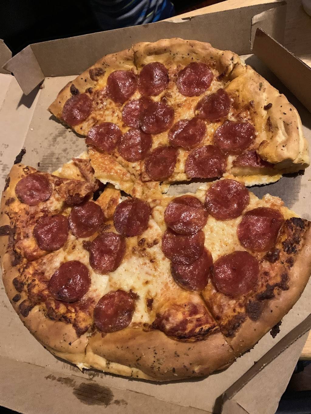 Pizza Hut | restaurant | 1014 W Martin Luther King Jr Blvd, Los Angeles, CA 90037, USA | 3232318000 OR +1 323-231-8000