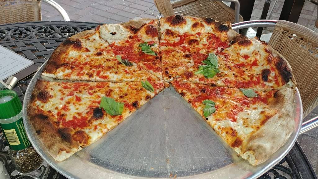 Cristinos Coal Oven Pizza | restaurant | 1101 S Ft Harrison Ave, Clearwater, FL 33756, USA | 7274434900 OR +1 727-443-4900