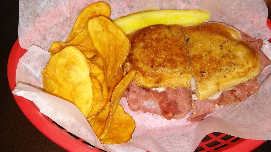 Little River Deli | restaurant | 2352 Hwy 9 E, Longs, SC 29568, USA | 8433999492 OR +1 843-399-9492