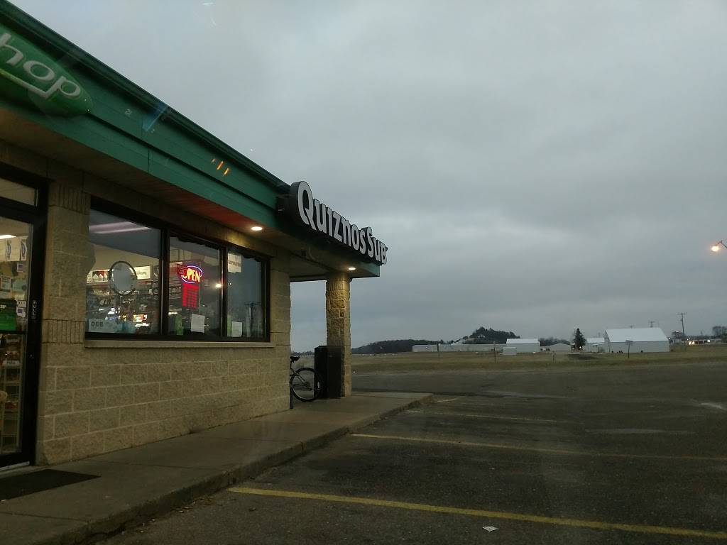 Quiznos | restaurant | 1030 E Clifton St, Tomah, WI 54660, USA | 6083724677 OR +1 608-372-4677