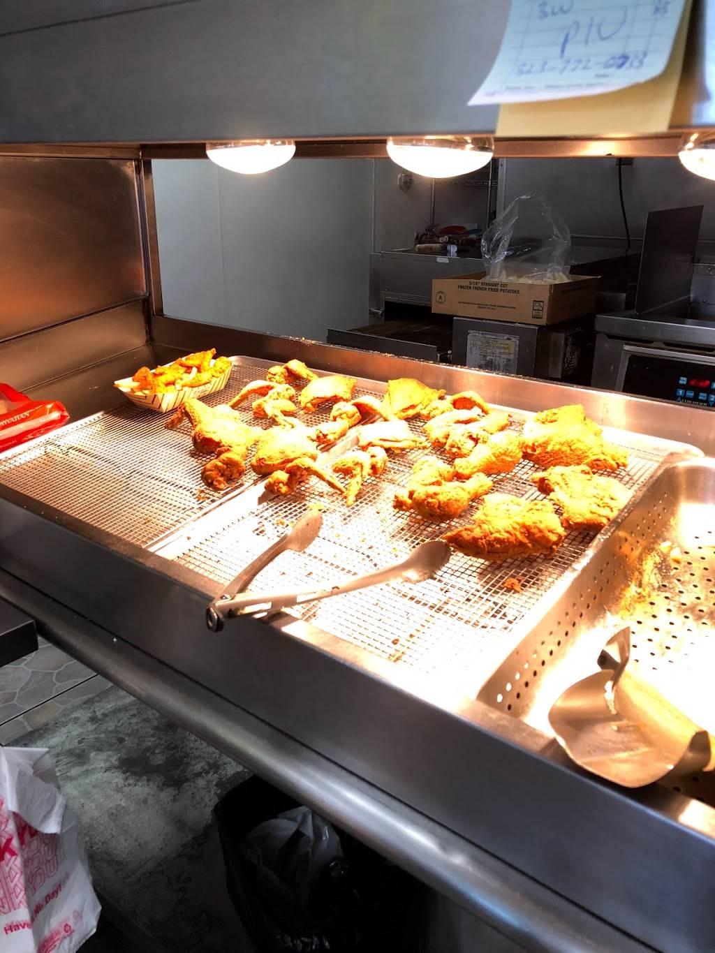 Louisiana Famous Fried Chicken | restaurant | 1043 E Ave. J, Lancaster, CA 93535, USA | 6619518300 OR +1 661-951-8300