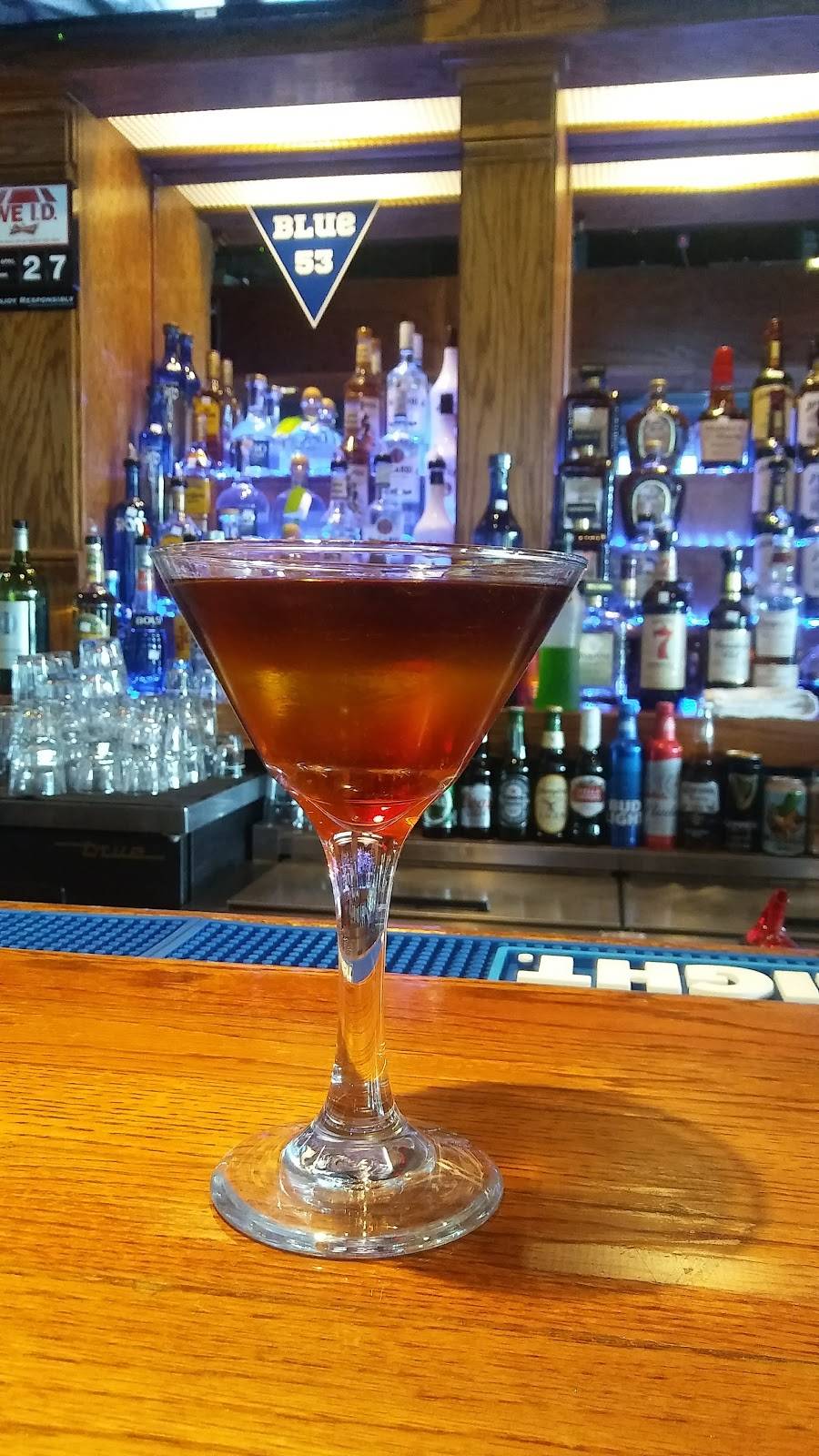 Blue 53 Sports Bar & Grille | restaurant | 265 Turkeysag Trail, Palmyra, VA 22963, USA | 4345895233 OR +1 434-589-5233