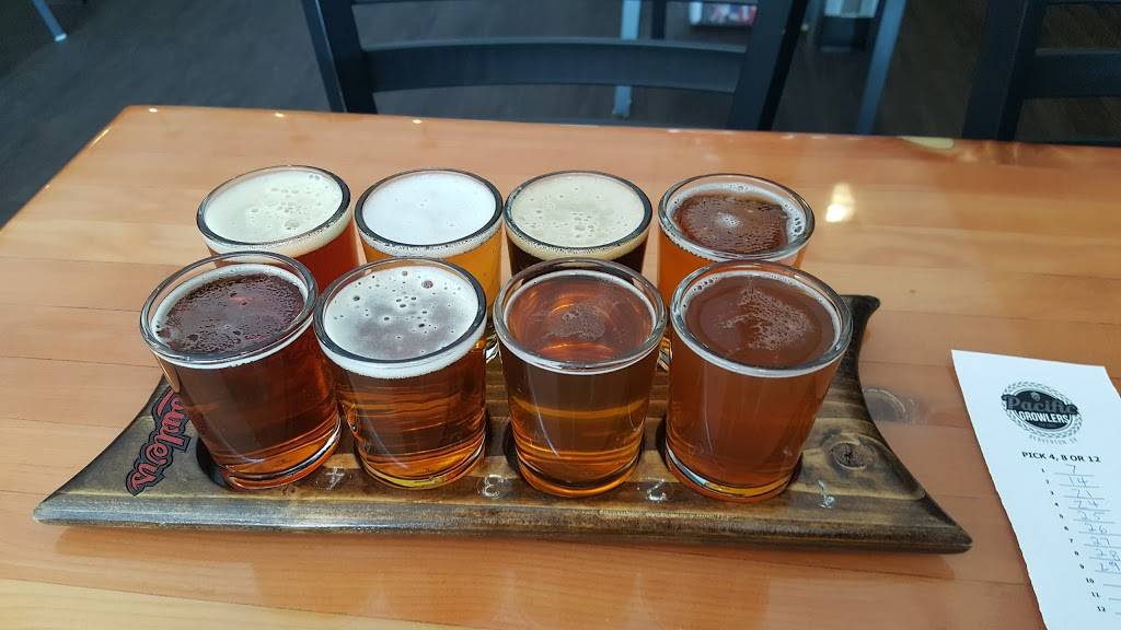 Pacific Growlers Taphouse | restaurant | 11427 SW Scholls Ferry Rd, Beaverton, OR 97008, USA | 5035210440 OR +1 503-521-0440
