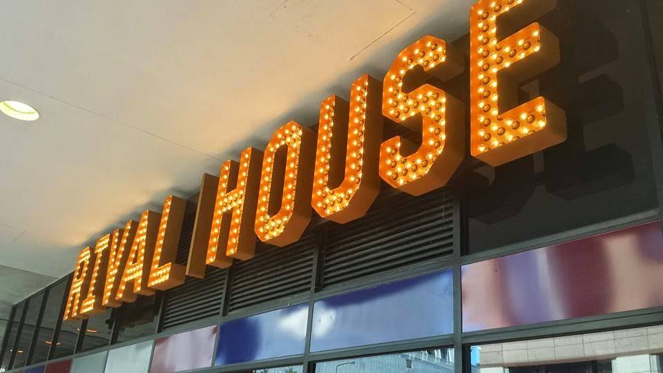 Rival House Sporting Parlour | restaurant | 411 Minnesota St, St Paul, MN 55101, USA | 6512550645 OR +1 651-255-0645