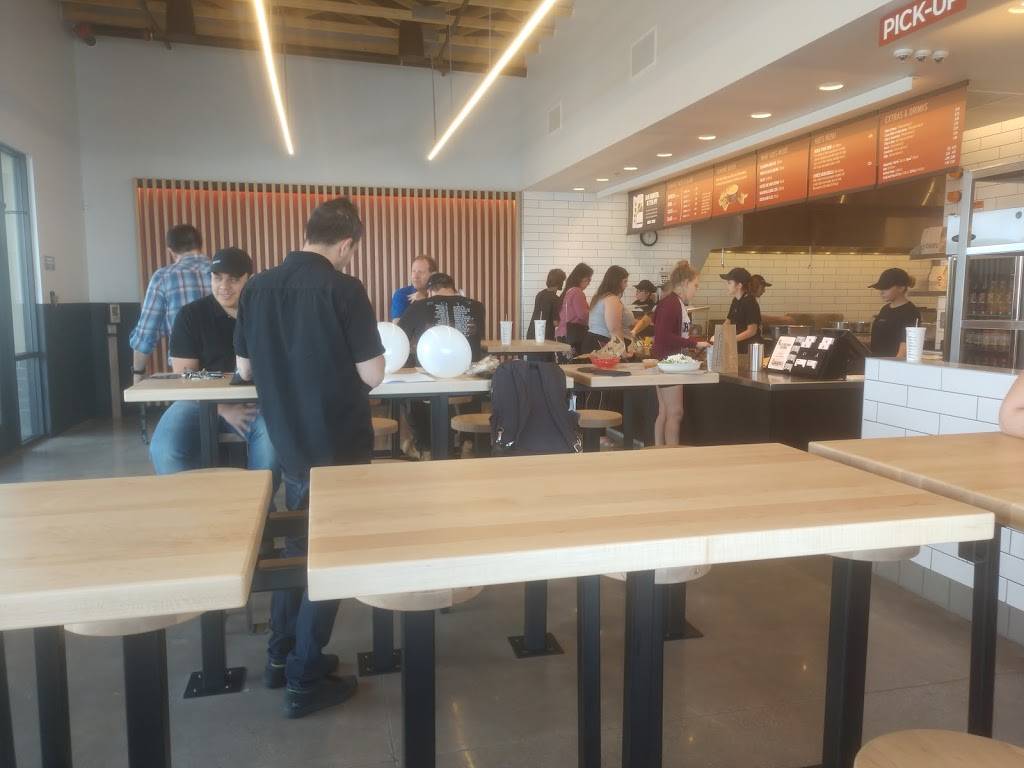 Chipotle Mexican Grill | restaurant | 2450 W Bell Rd #5, Phoenix, AZ 85023, USA | 6023543877 OR +1 602-354-3877