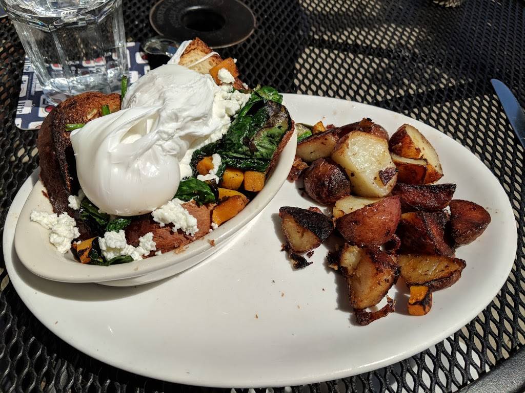 The Front Room | restaurant | 73 Congress St, Portland, ME 04101, USA | 2077733366 OR +1 207-773-3366