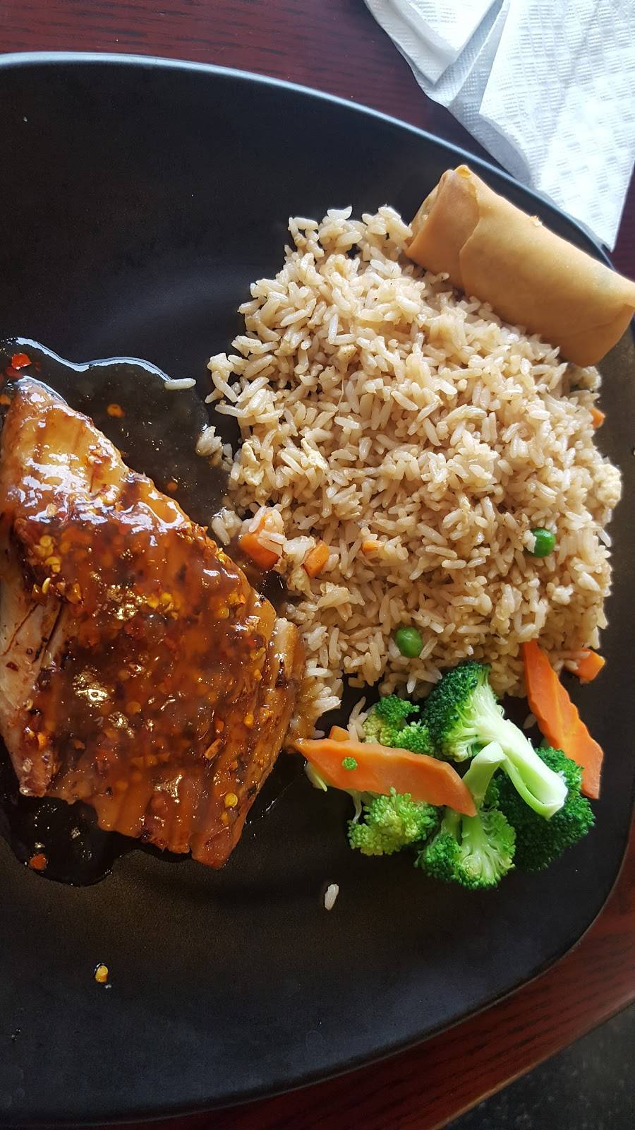 Wok & Grill | restaurant | 1891 N Plano Rd, Richardson, TX 75081, USA | 9726691236 OR +1 972-669-1236