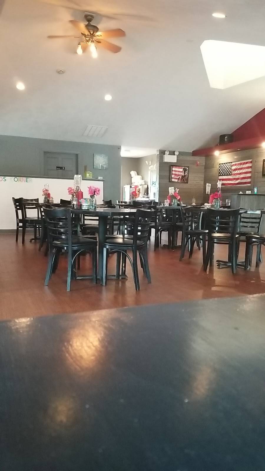 Mels Restaurant | restaurant | New Hampshire 3A-bld 2, 454 Charles Bancroft Hwy, Litchfield, NH 03052, USA | 6034296350 OR +1 603-429-6350