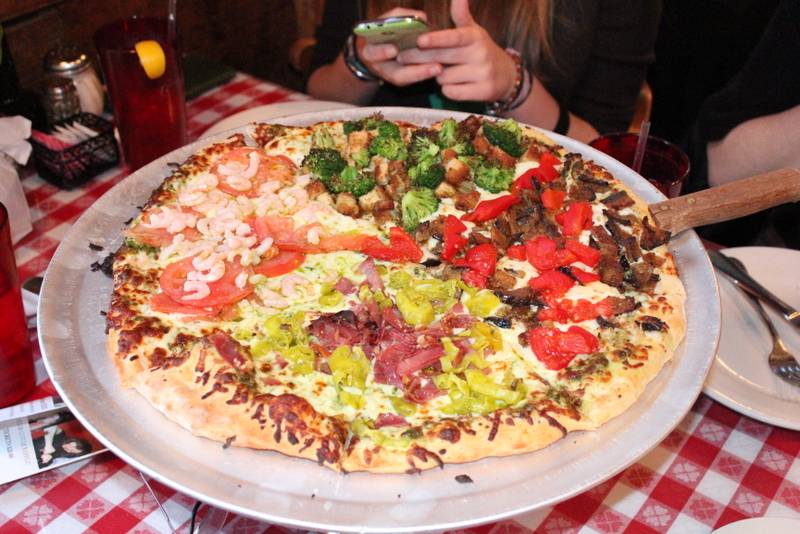 Giuseppes Pizzeria & Ristorante | restaurant | 312 Daniel Webster Hwy #3, Meredith, NH 03253, USA | 6032793313 OR +1 603-279-3313